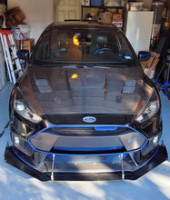 SEIBON Carbon Hood Carbon Fiber TV-Style Focus ST/RS 2015+
